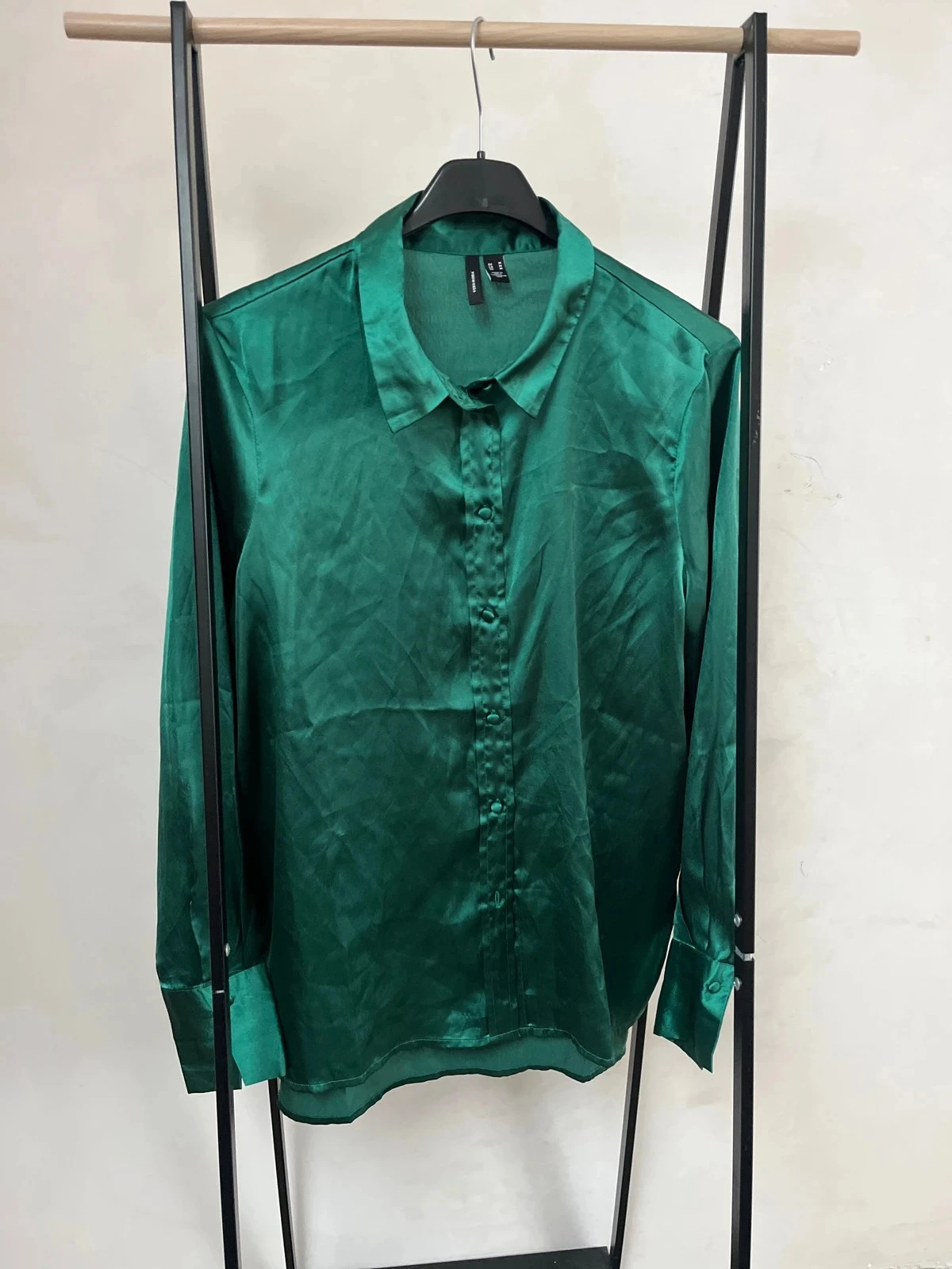 Blusa de cetim – photo 5